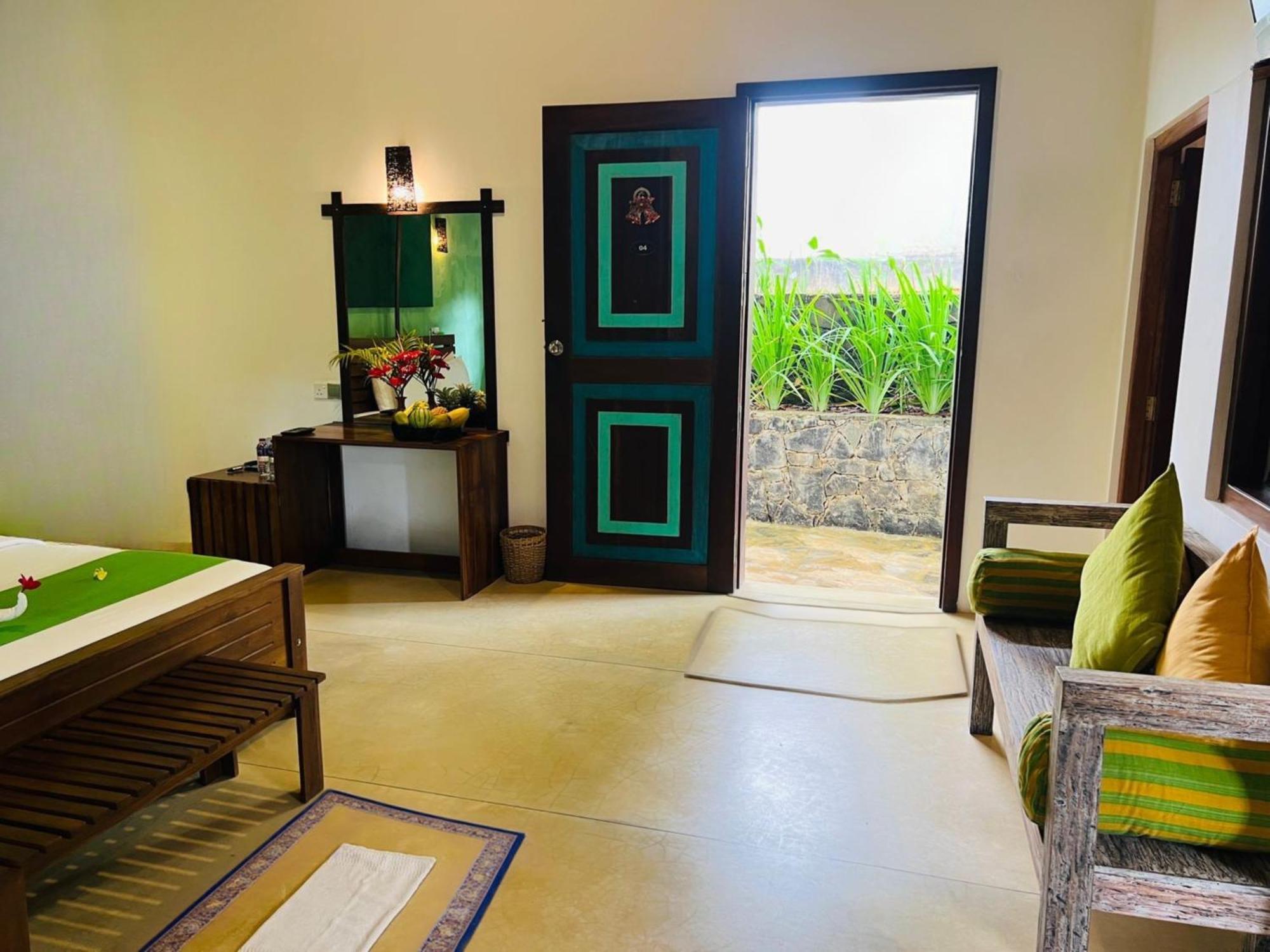 Garcinia Leaf Hotel Hikkaduwa Ngoại thất bức ảnh